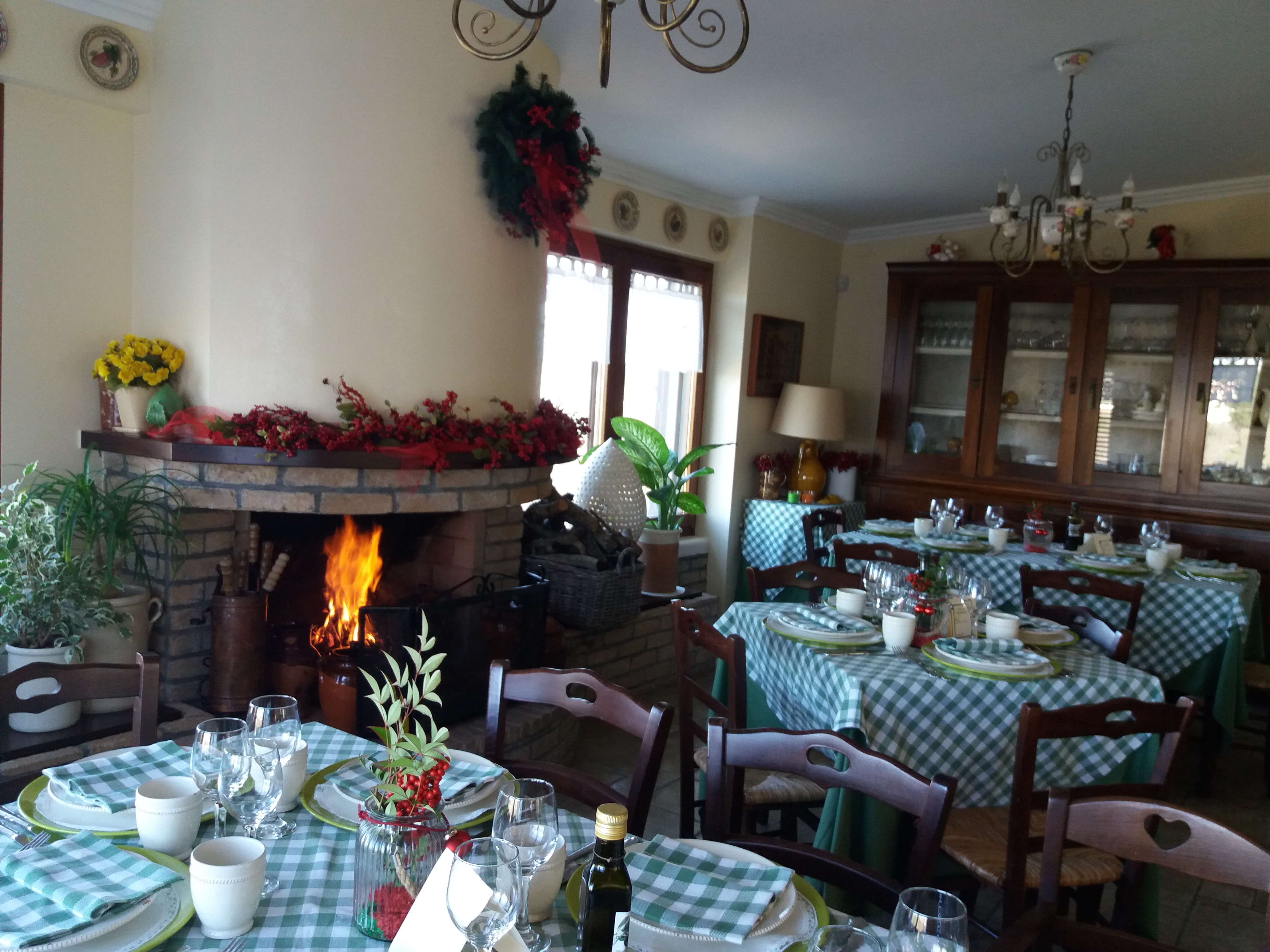 Mangiare in un Ristorante con Camino Ostuni Salento Puglia